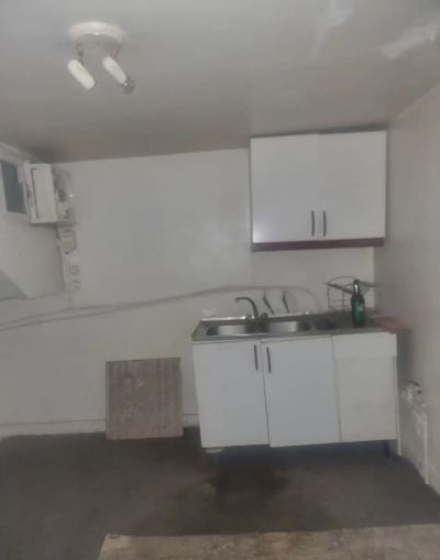 خانه 30 متری در شریعتی تهران