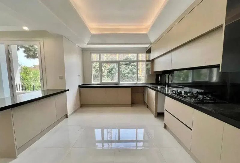 آپارتمان 210 متری سه خوابه در عظیمیه کرج13444319207