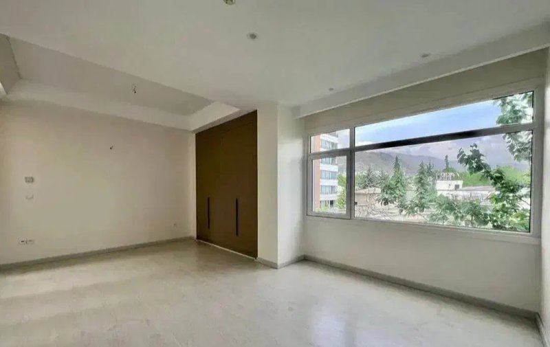 آپارتمان 210 متری سه خوابه در عظیمیه کرج13444319208
