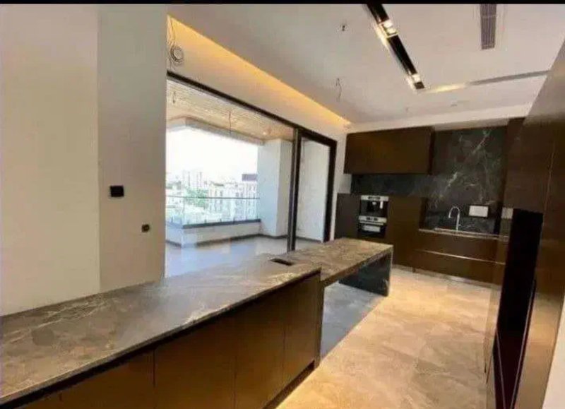آپارتمان 160 متری سه خوابه در عظیمیه کرج13444519211