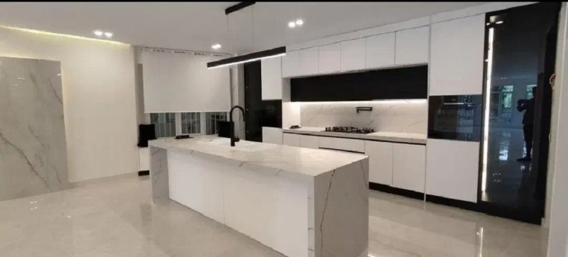 آپارتمان 170 متری سه خوابه در مرداویج اصفهان13458819407