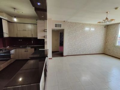 آپارتمان 77 متری دو خوابه در گلبهار