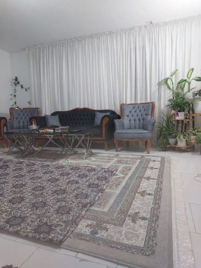 آپارتمان 82 متری دو خوابه در گلبهار