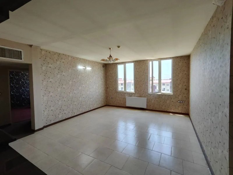 آپارتمان 77 متری دو خوابه در گلبهار13454119323