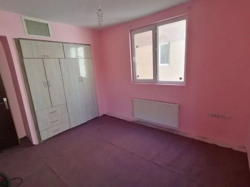 آپارتمان 80 متری دو خوابه در خیابان جمهوری گلبهار13454319330