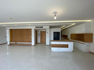 آپارتمان 135 متری سه خوابه در سپهسالار اصفهان