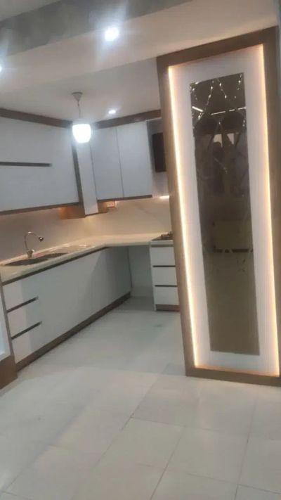 آپارتمان 80 متری دو خوابه در مهرگان گلبهار