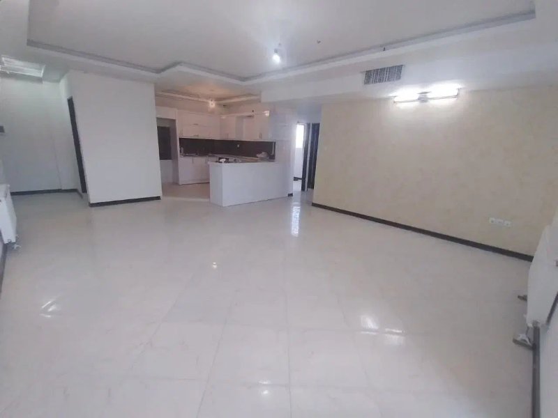 آپارتمان 102 متری دو خوابه در گلبهار13474619568