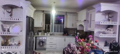 آپارتمان 110 متری دو خوابه در خیابان جمهوری گلبهار