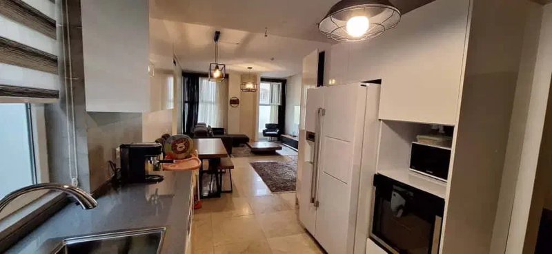 آپارتمان 95 متری دو خوابه در فرمانیه تهران13479219634