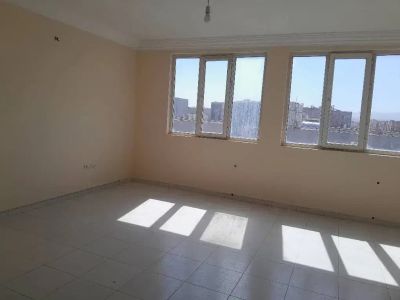 آپارتمان 80 متری دو خوابه در مهرگان گلبهار