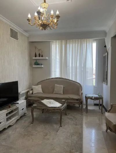 آپارتمان 67 متری یک خوابه در آجودانیه تهران