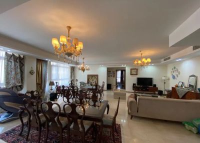 آپارتمان 170 متری سه خوابه در اختیاریه جنوبی تهران