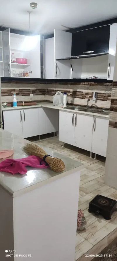 آپارتمان 85 متری دو خوابه در گلبهار