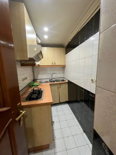 آپارتمان 85 متری یک خوابه در کامرانیه تهران