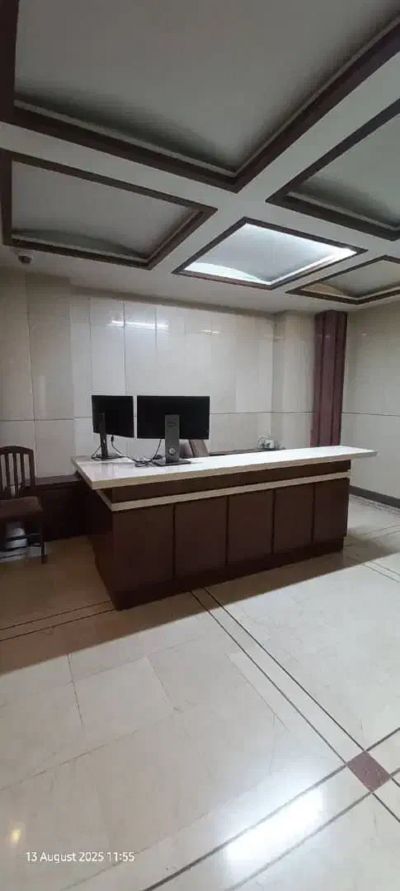 اداری 185 متری دو خوابه در جردن تهران