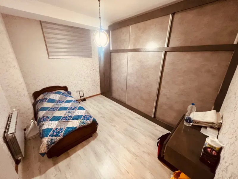 آپارتمان 100 متری دو خوابه در ولیعصر 2 تبریز13487019833