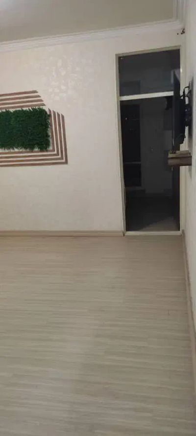 اداری 70 متری دو خوابه در میدان فهمیده تبریز