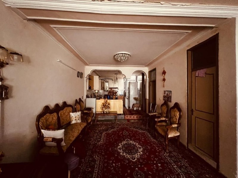 خانه 122 متری چهارخوابه در میدان ارغوان تبریز13490419891