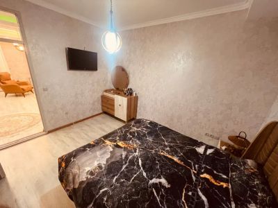 آپارتمان 100 متری دو خوابه در ولیعصر 2 تبریز