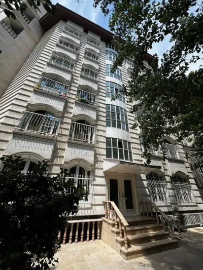 آپارتمان 135 متری دو خوابه در جردن تهران