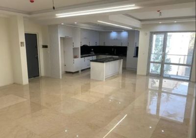 آپارتمان 120 متری دو خوابه در آجودانیه تهران