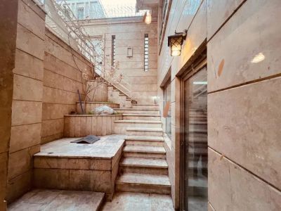 آپارتمان 130 متری دو خوابه در ولیعصر تبریز