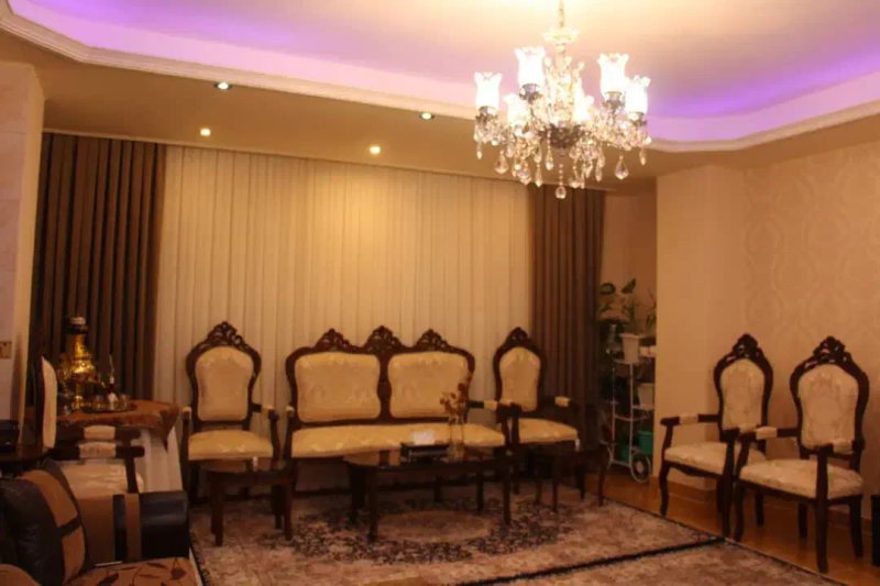 آپارتمان 103 متری دو خوابه در راه آهن تبریز13490119874