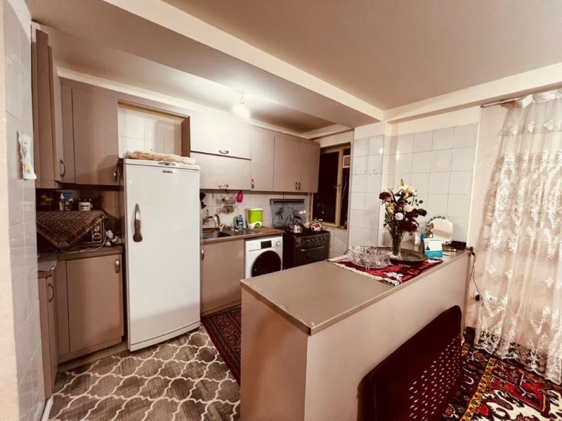 آپارتمان 69 متری دو خوابه در میدان اطلس تبریز13484719788