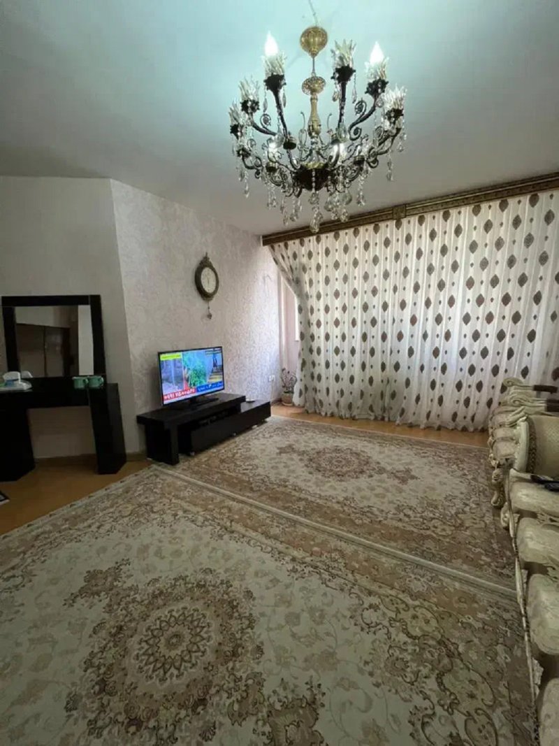 آپارتمان 78 متری دو خوابه در میدان اطلس تبریز13486919827