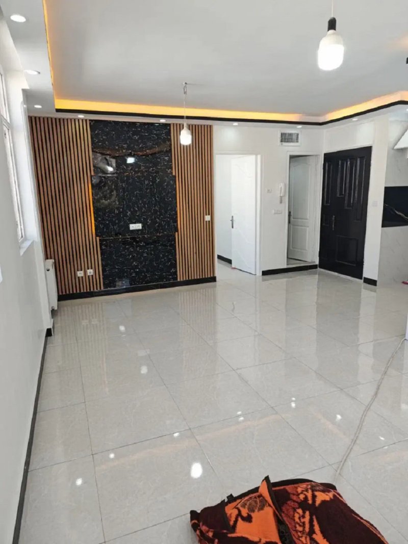 آپارتمان 56 متری دو خوابه در خواجه نصیر طوسی تهران13483219752