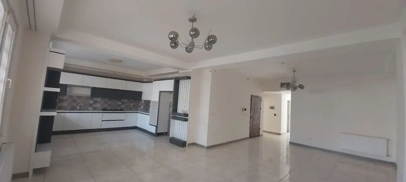 آپارتمان 145 متری سه خوابه در شهرک کارمندان کرمانشاه13481519722