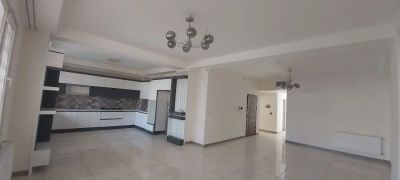 آپارتمان 145 متری سه خوابه در شهرک کارمندان کرمانشاه