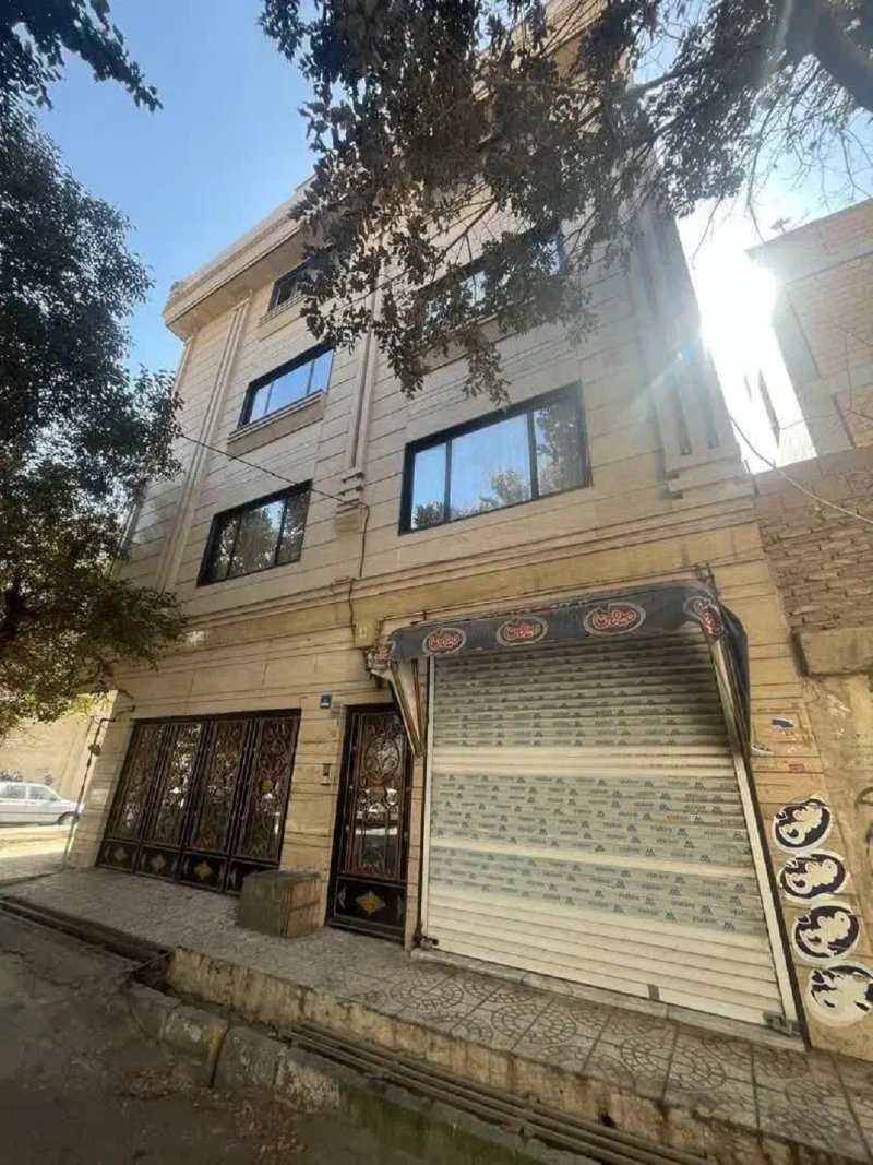 تجاری 12 متری در خیابان مطهری اسلام شهر13492019944