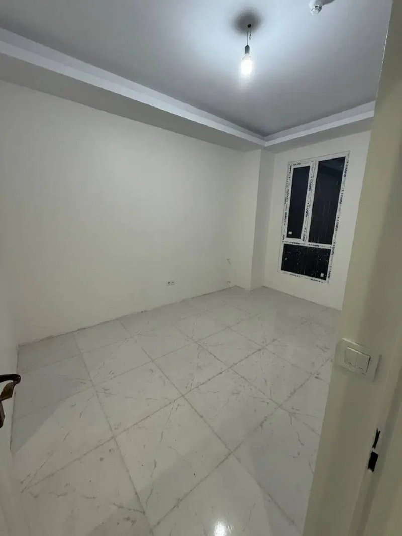 آپارتمان 135 متری سه خوابه در بلوار زرافشان اسلام شهر13491819935