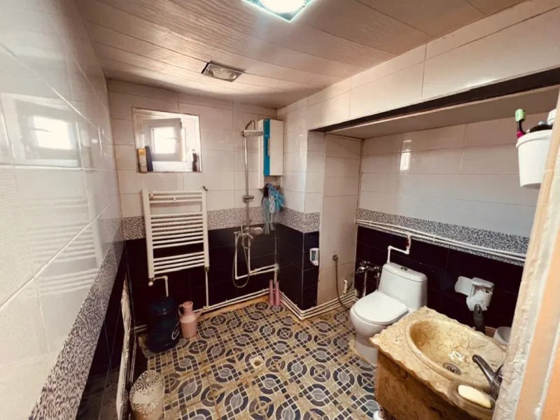 آپارتمان 93 متری دو خوابه در باغمیشه تبریز13490819901