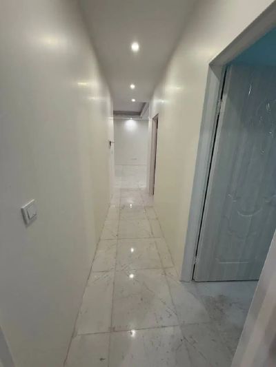 آپارتمان 135 متری سه خوابه در بلوار زرافشان اسلام شهر