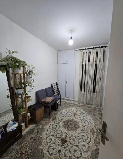 آپارتمان 67 متری دو خوابه در پونک تهران