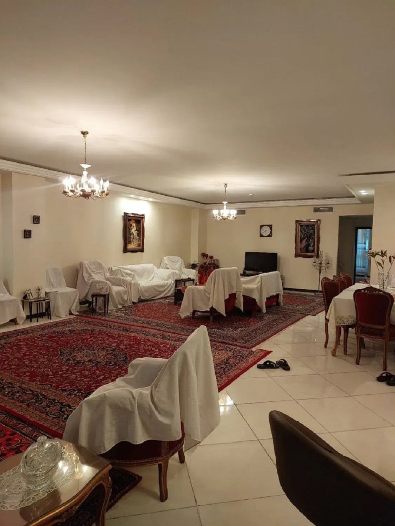 آپارتمان 183 متری سه خوابه در ستارخان تهران13494119982
