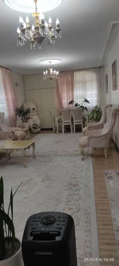 آپارتمان 110 متری دو خوابه در ستارخان تهران