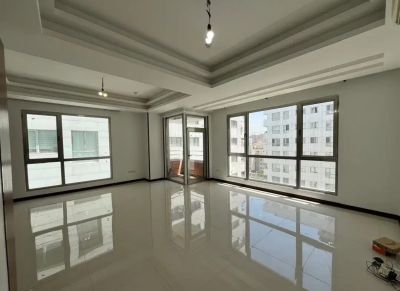 آپارتمان 75 متری یک خوابه در پونک تهران