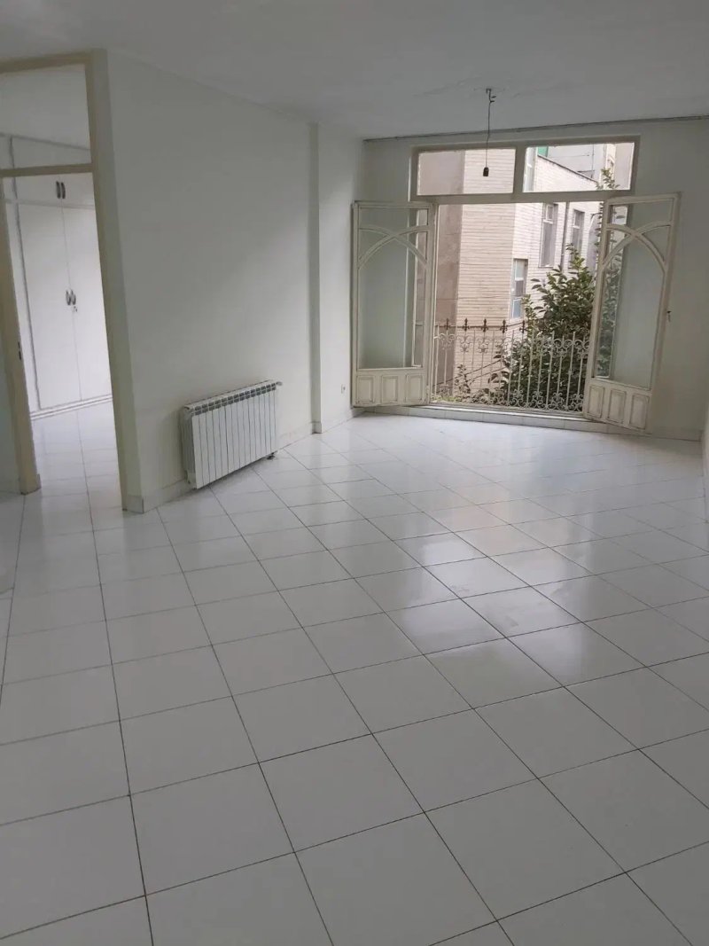 آپارتمان 85 متری یک خوابه در چیذر تهران13508520182