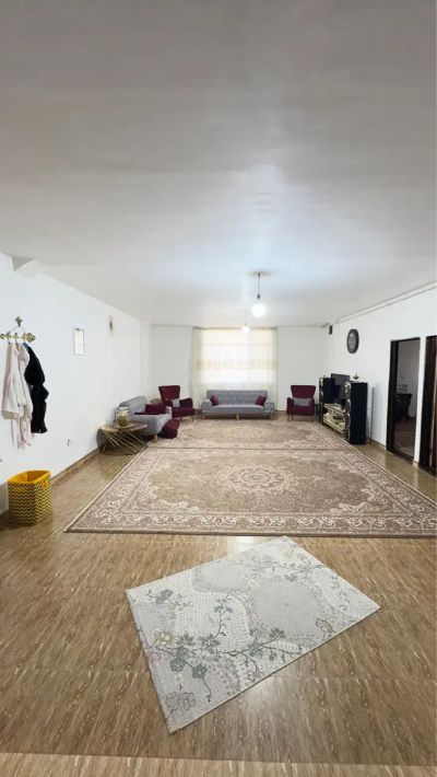 آپارتمان 118 متری دو خوابه در شهرک شهرداری کرمانشاه