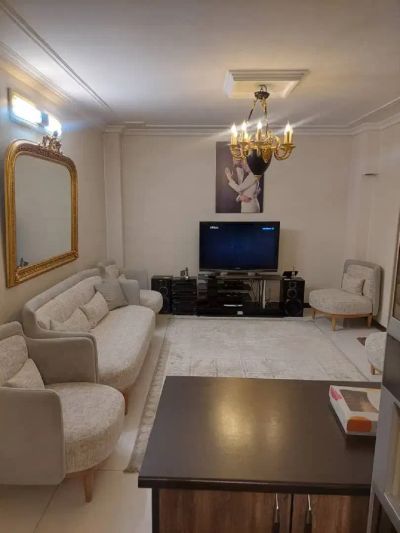 آپارتمان 48 متری دو خوابه در نازی آباد تهران