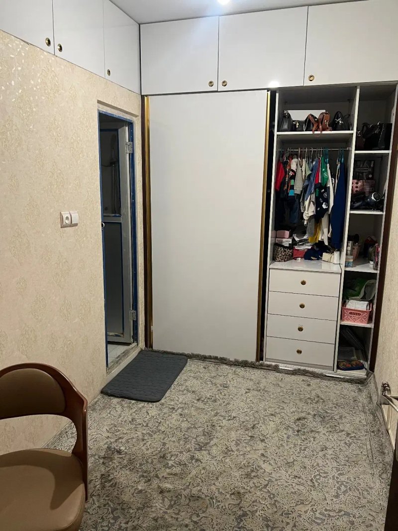 خانه 80 متری یک خوابه در جهانگیری اراک13505120144