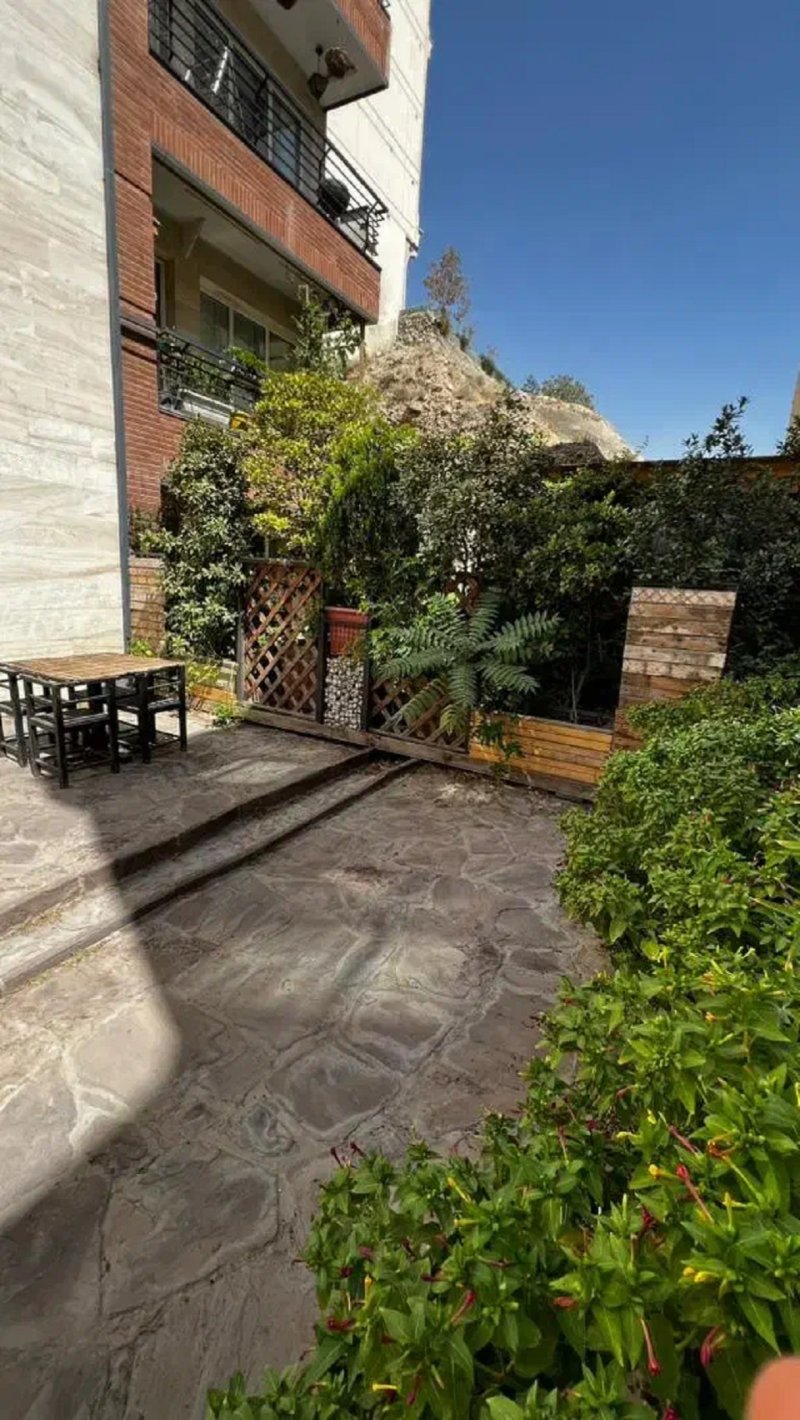 آپارتمان 100 متری دو خوابه در ولنجک تهران13509020211