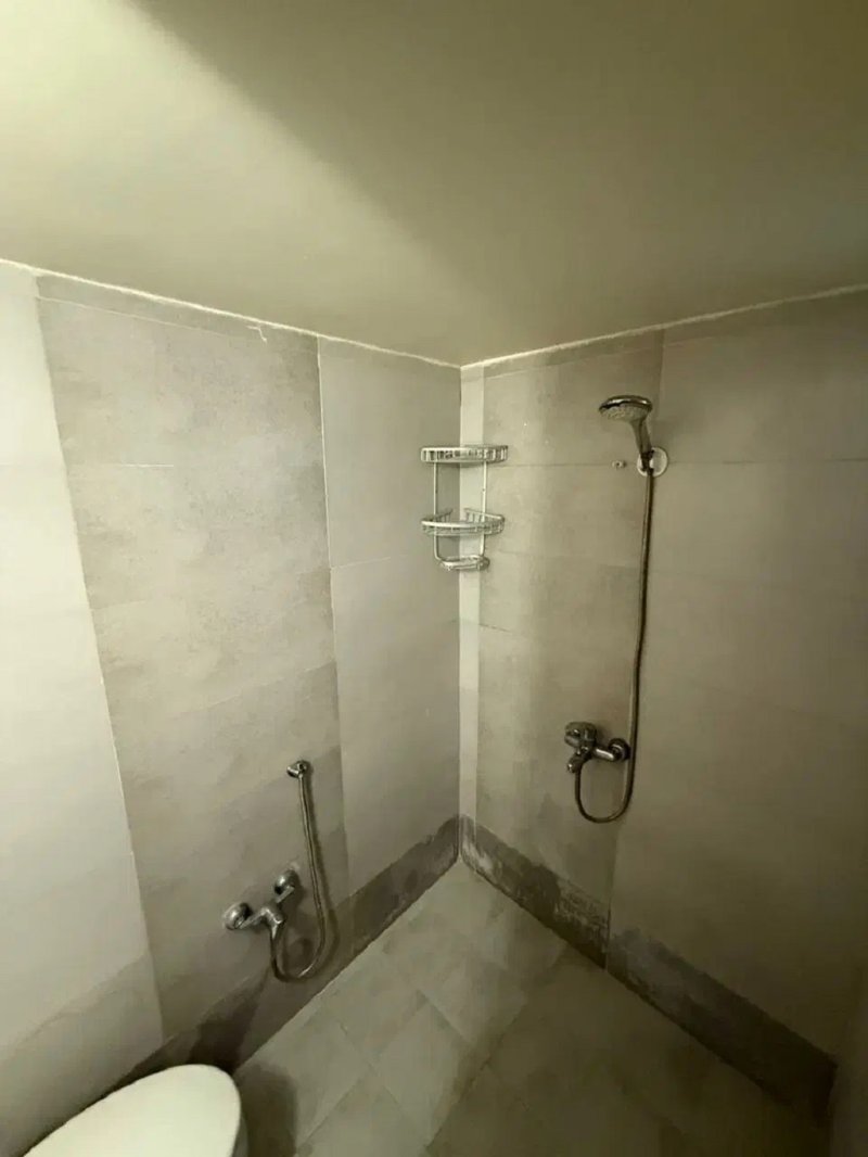 آپارتمان 100 متری دو خوابه در چیذر تهران13508620194