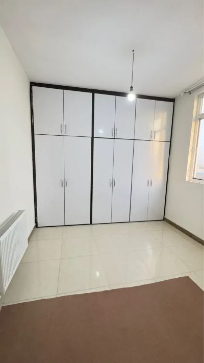 آپارتمان 180 متری دو خوابه در شهرک شهرداری کرمانشاه