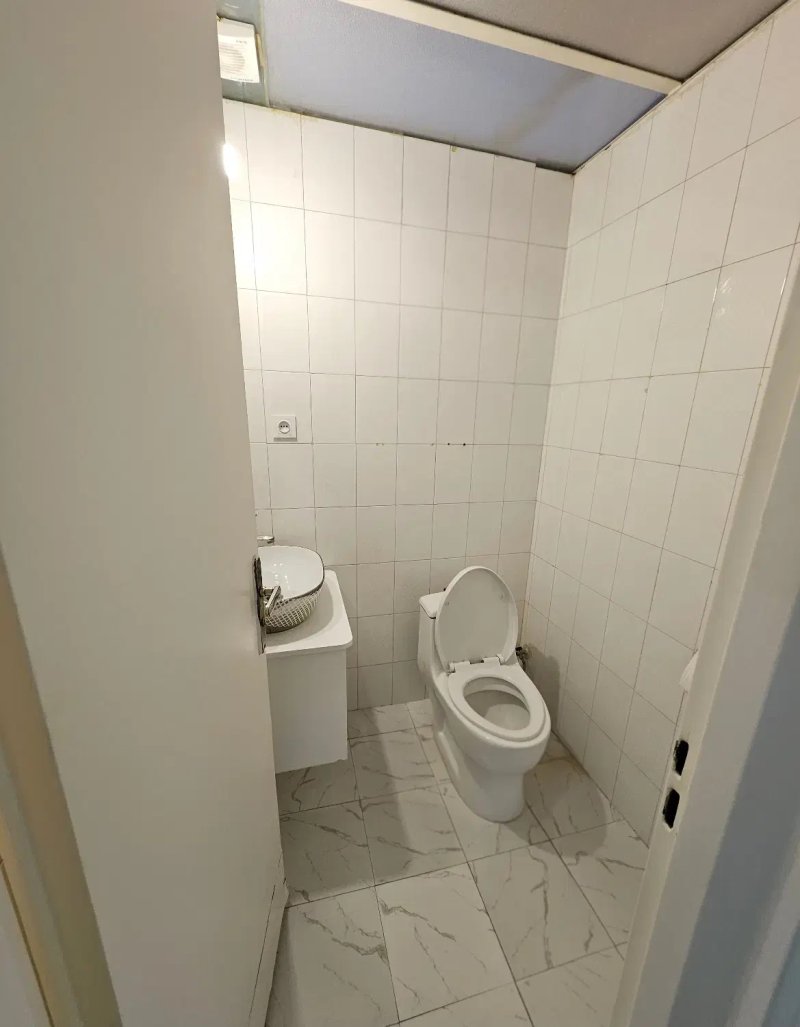 آپارتمان 74 متری یک خوابه در چیذر تهران13508320173