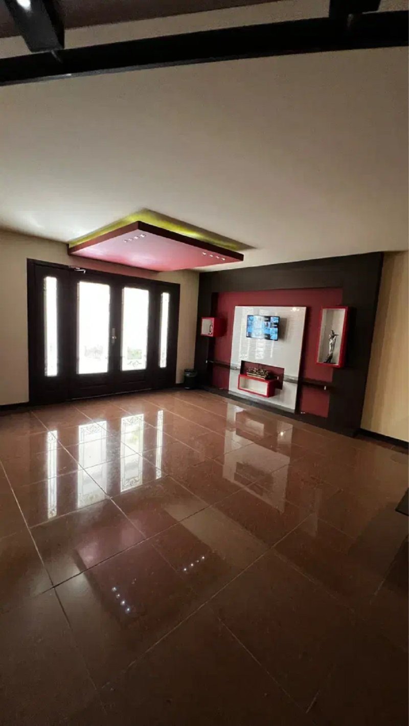 آپارتمان 100 متری دو خوابه در ولنجک تهران13509020212